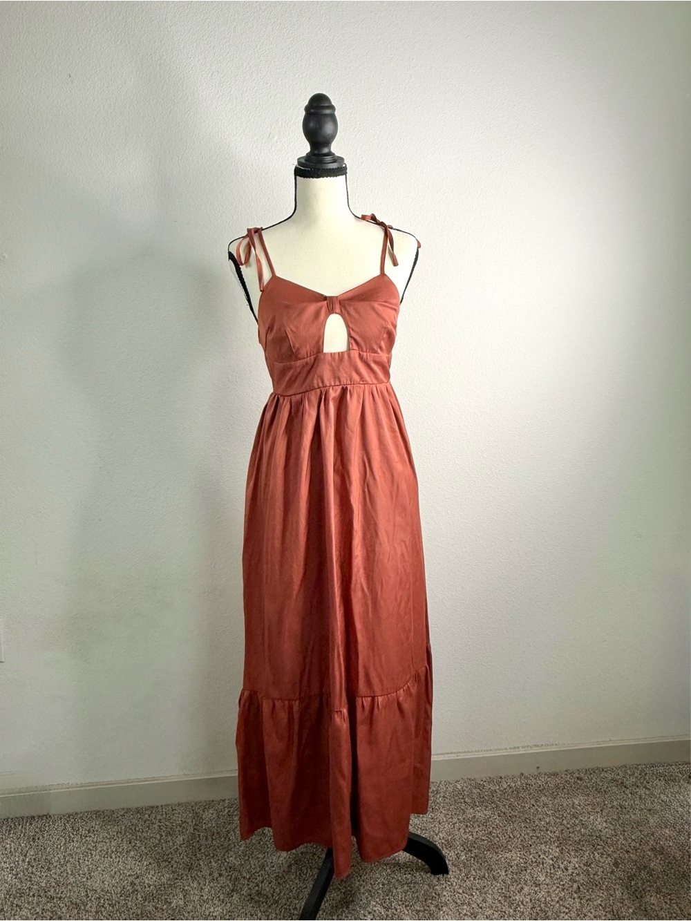SHEIN Rust Tie-Shoulder Maxi Dress